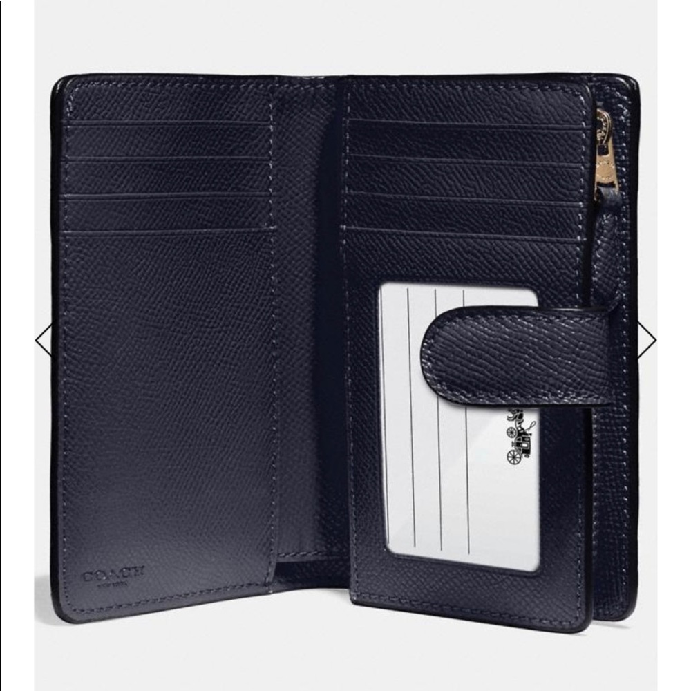 NWT Coach Wallet - Picture 2 of 5